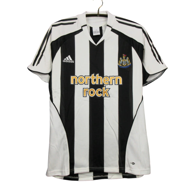 Newcastle Home 2005-06