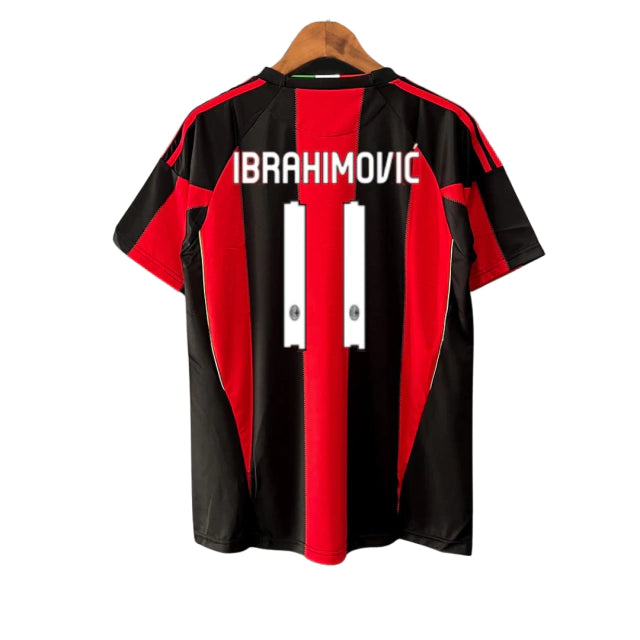 Milan Home 2010-11 Ibrahimovic