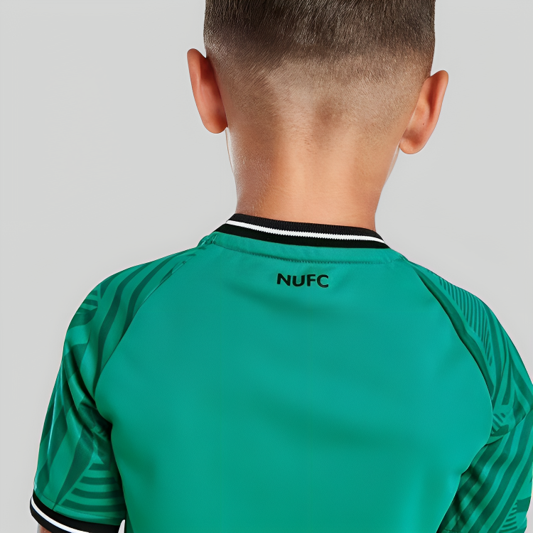 Kit Newcastle United II 2023 – Infantil
